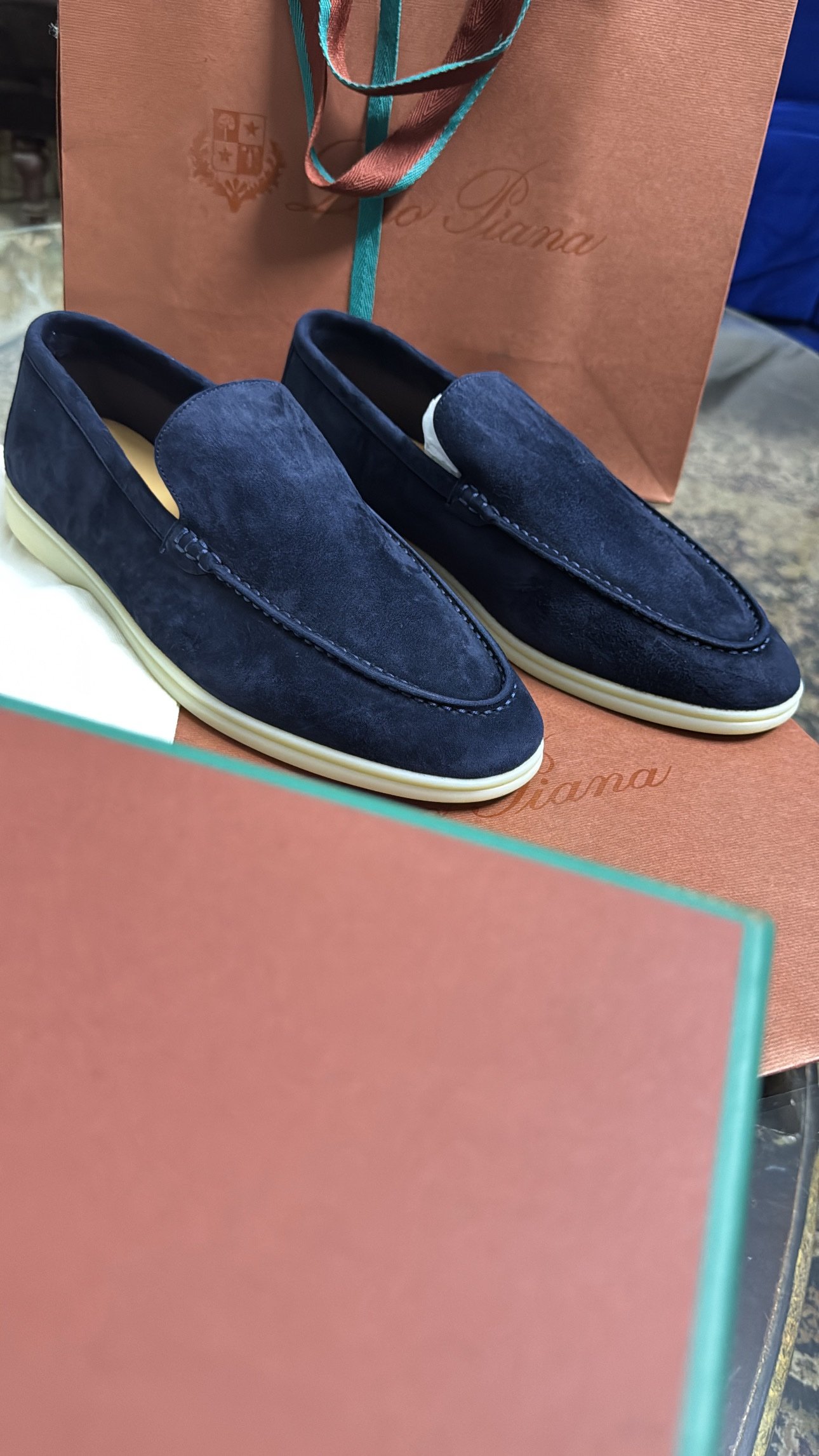 00 Loro Piana Summer Walk - Image 2