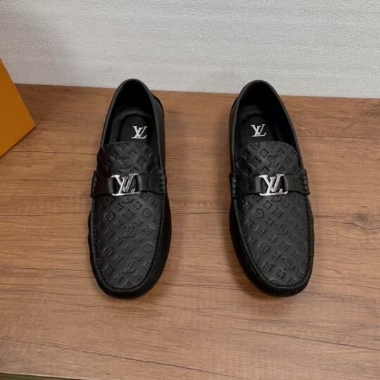 00 LV Silverstone Moccasin (Pre Order)