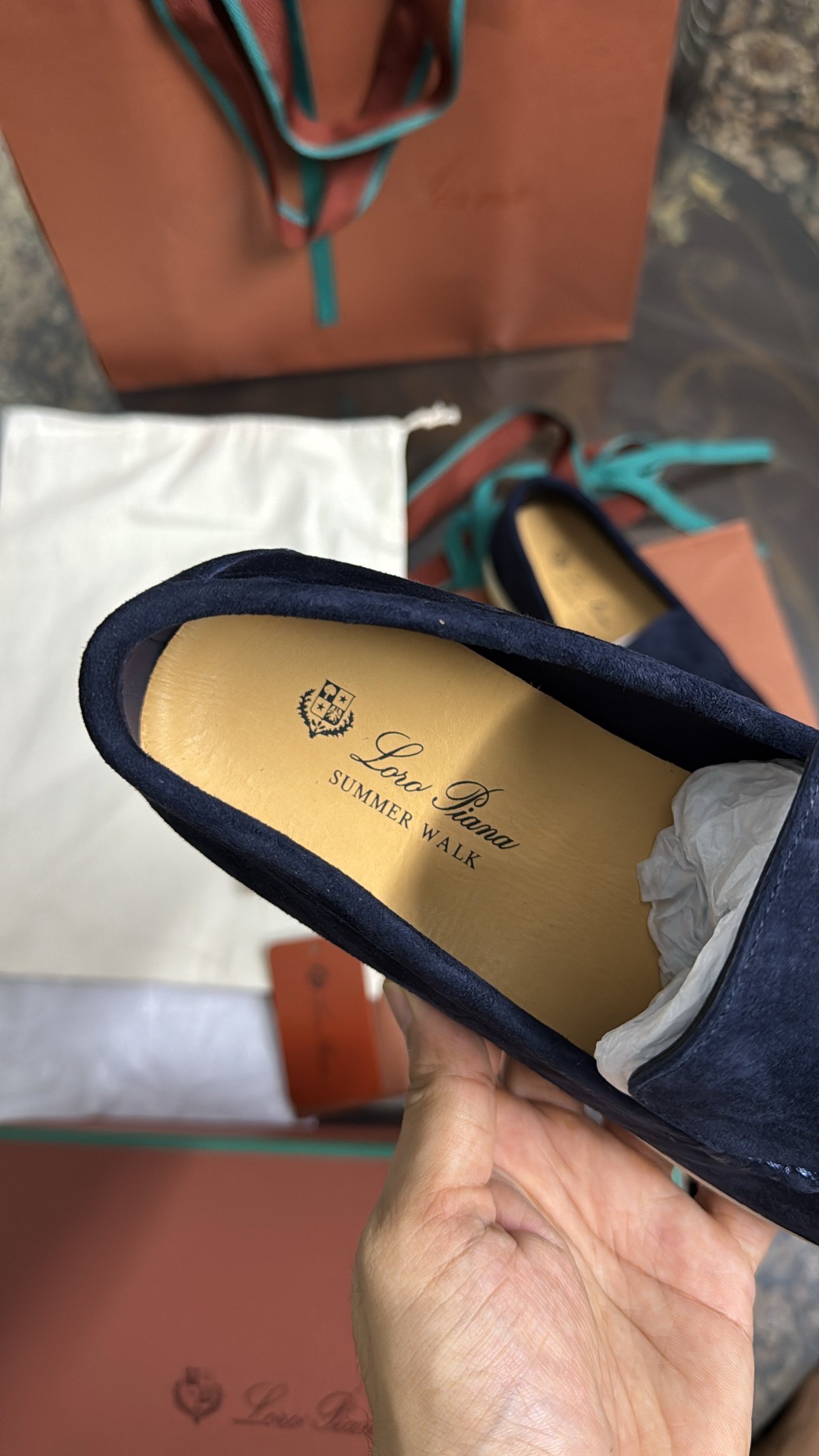00 Loro Piana Summer Walk - Image 7