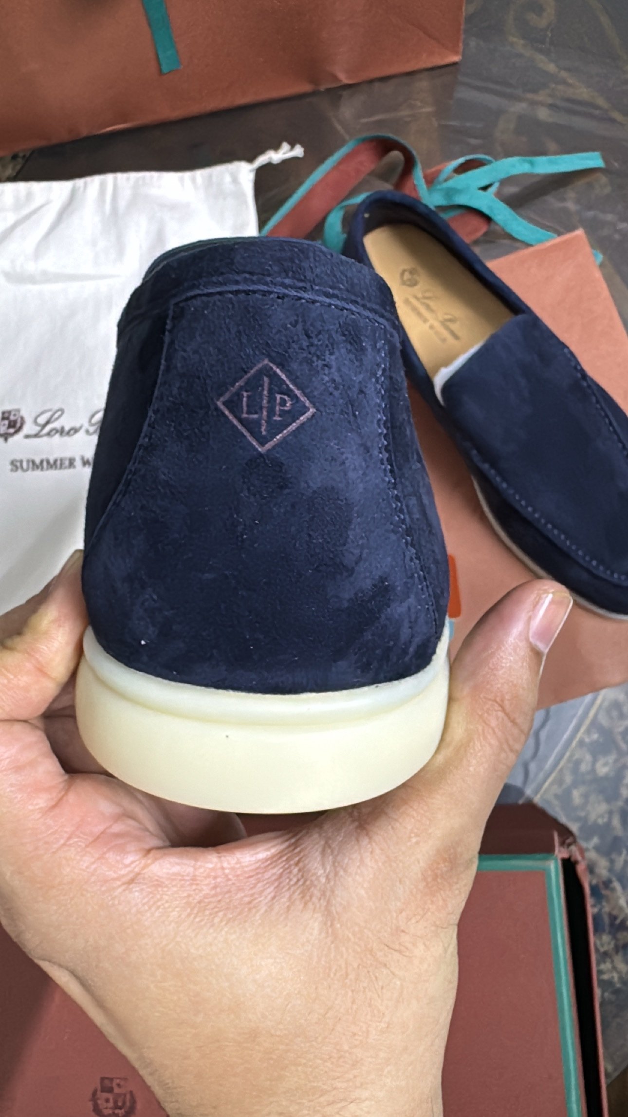 00 Loro Piana Summer Walk - Image 6