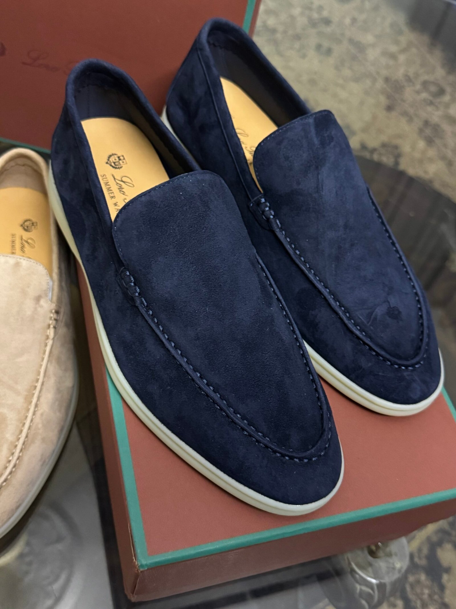 00 Loro Piana Summer Walk - Image 3