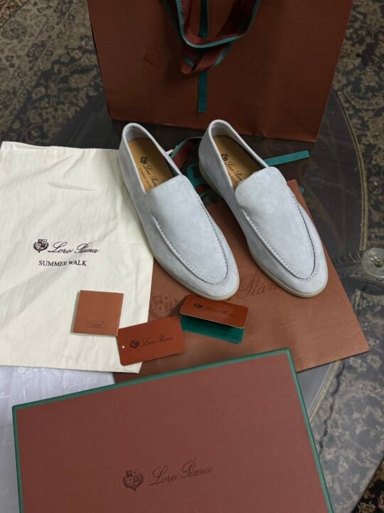 00 Loro Piana Summer Walk (Pre Order)