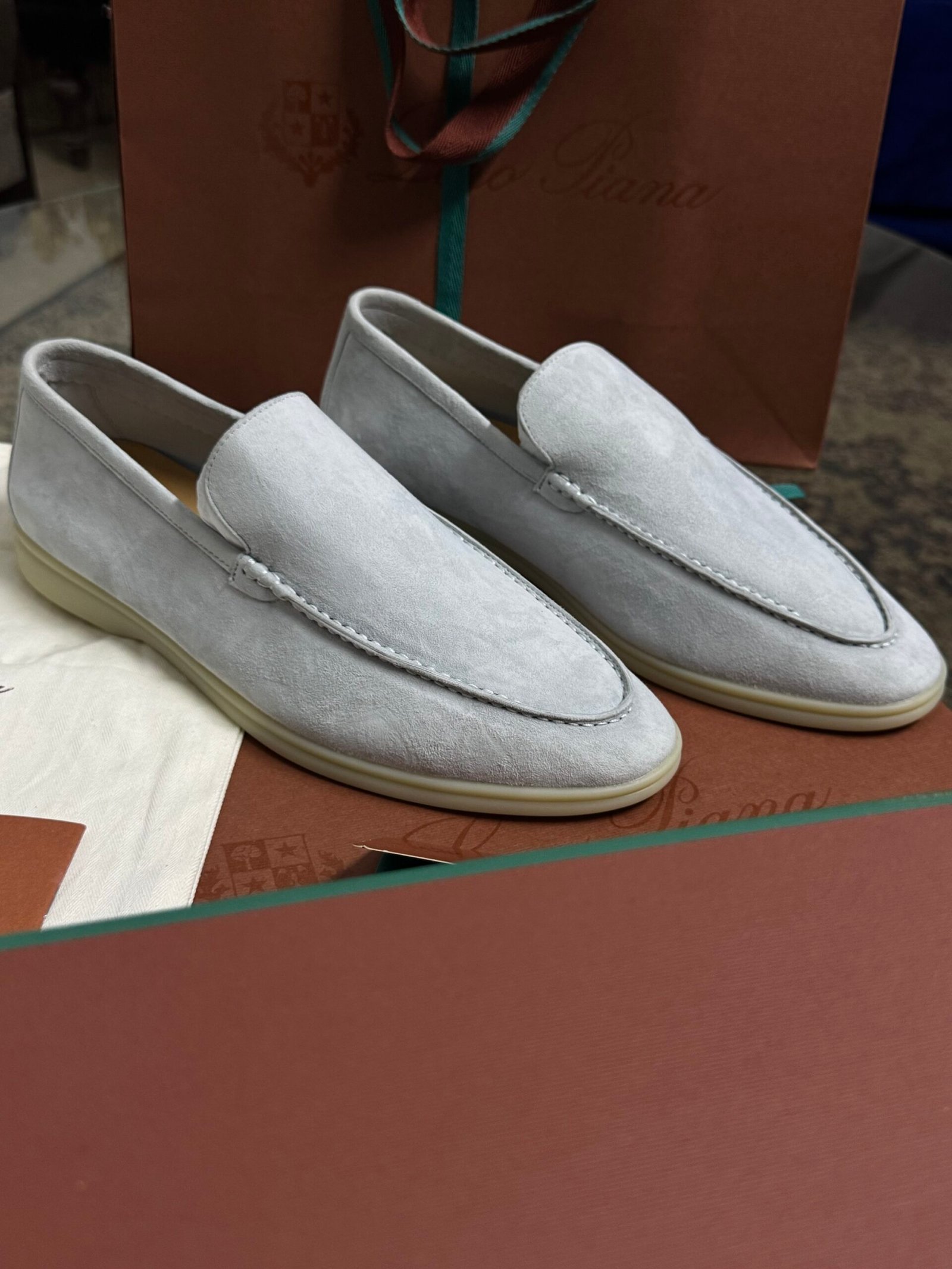 00 Loro Piana Summer Walk - Image 2