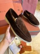 00 Loro Piana Summer Walk