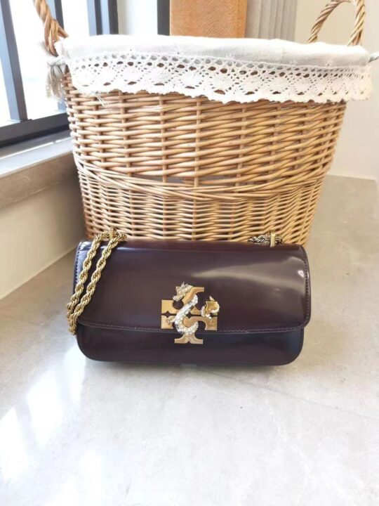 Tory Burch Eleanor Burgundy Glossy Leather Dragon Rectangular Shoulder Bag (Pre-Order)