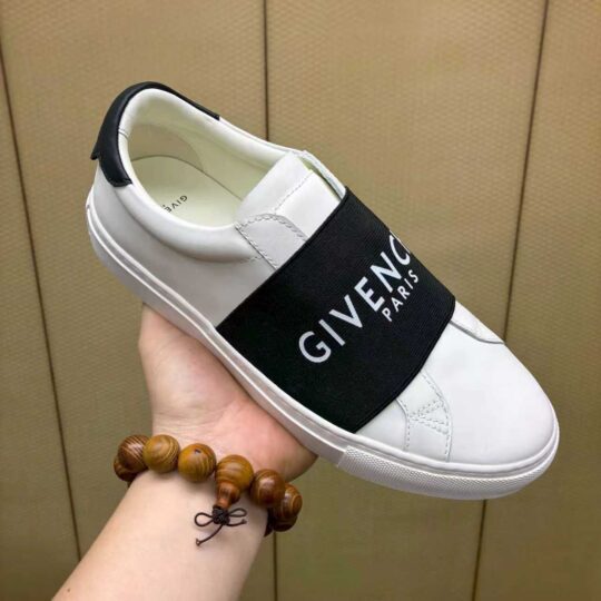 Givenchy Sneakers