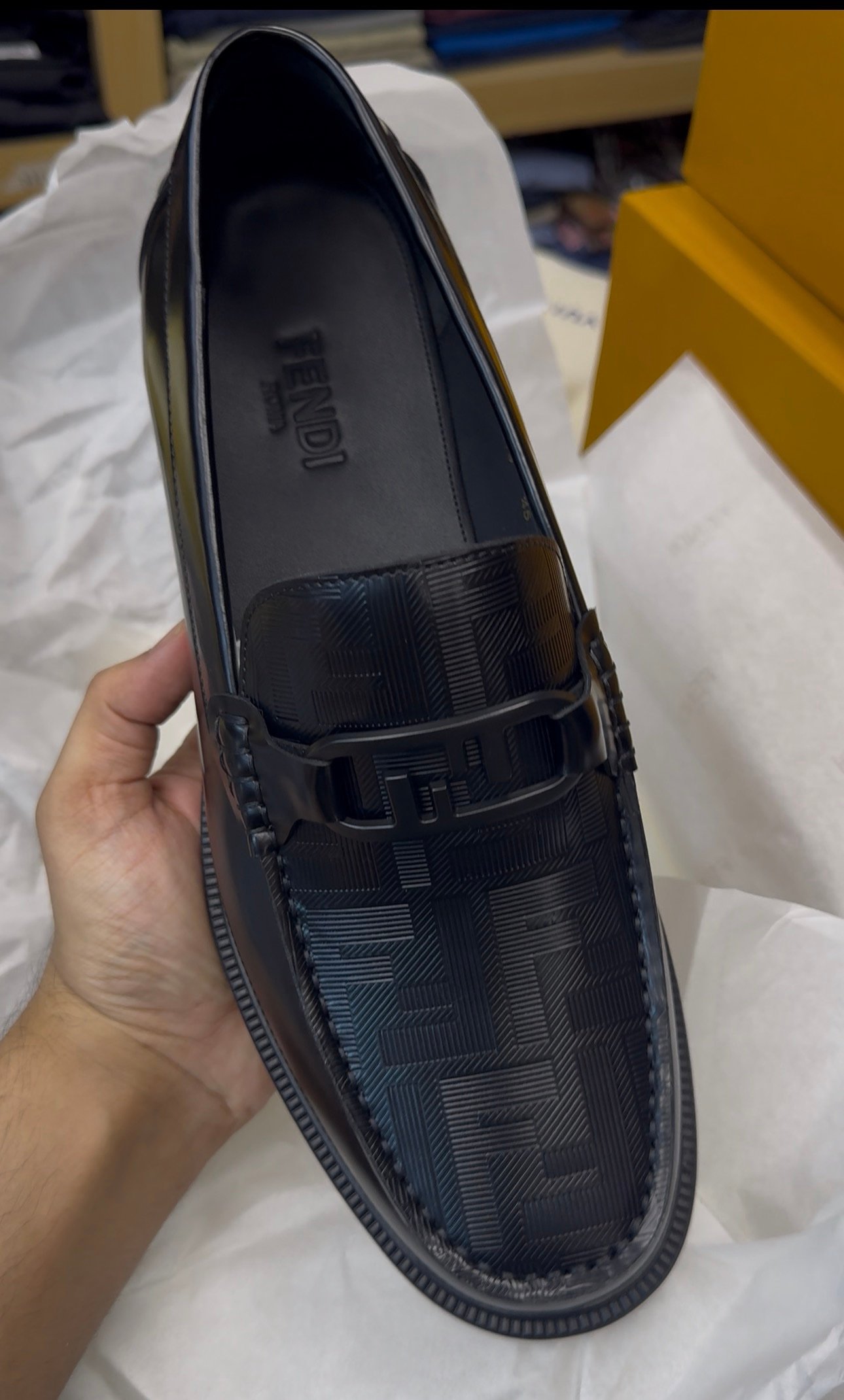 00 FENDI O'LOCK LOAFERS - Image 4