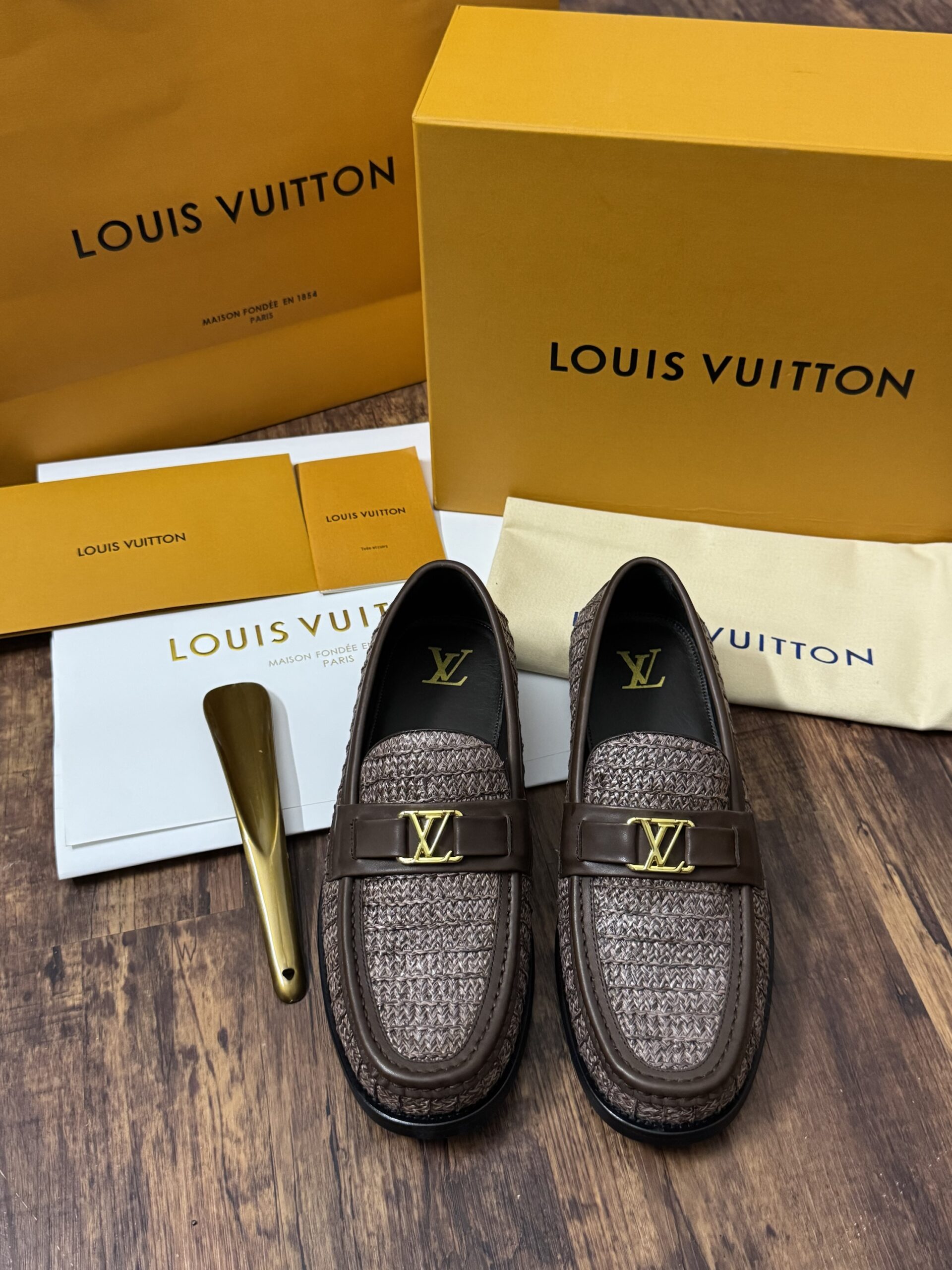 LV Major Loafer