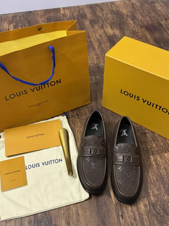 LV Major Loafer