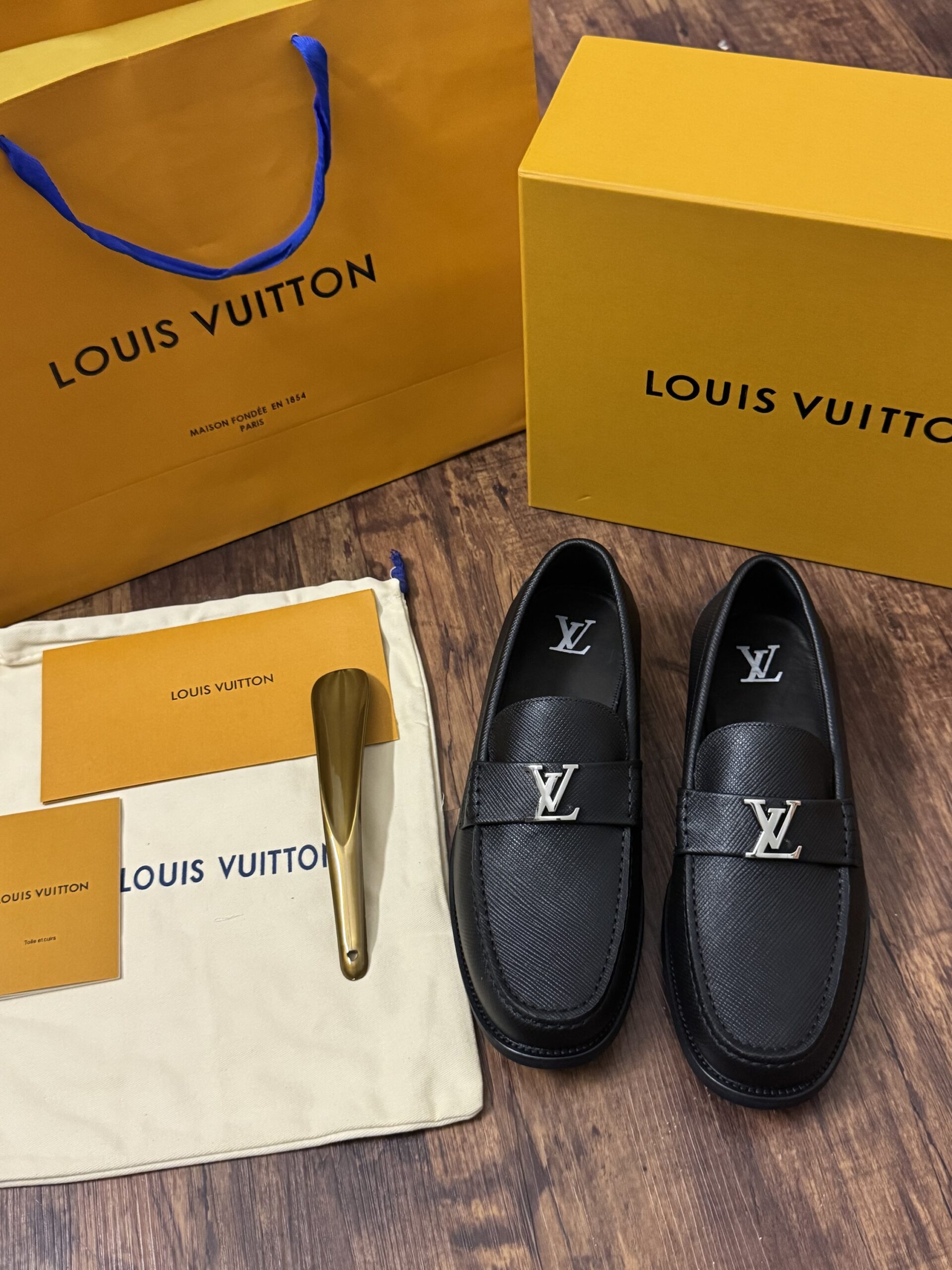 LV Major Loafer
