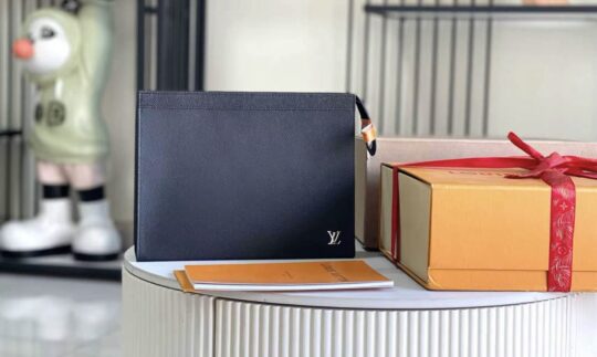 LV Pochette Voyage (Pre-Order)