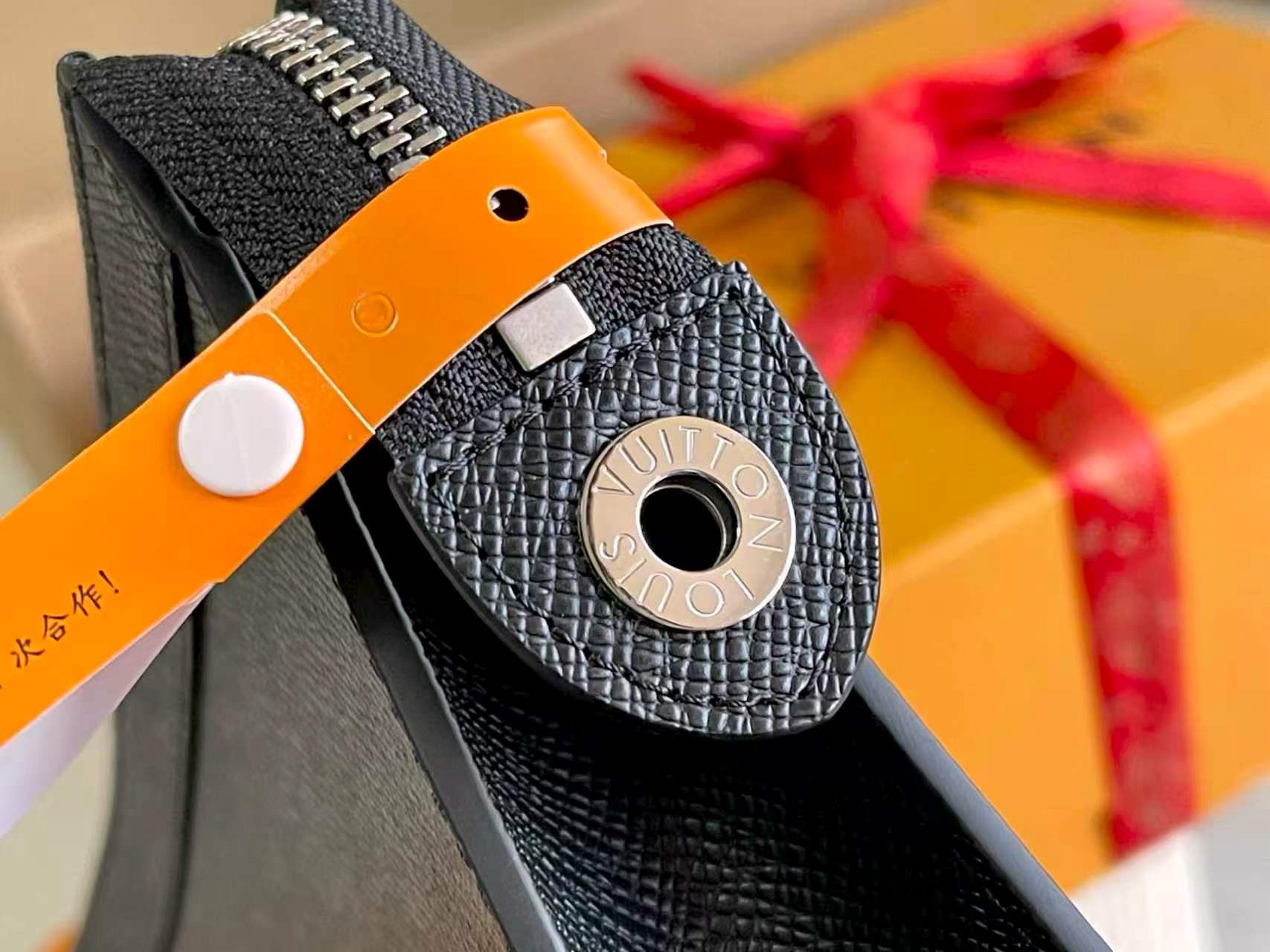 LV Pochette Voyage (Pre-Order) - Image 4
